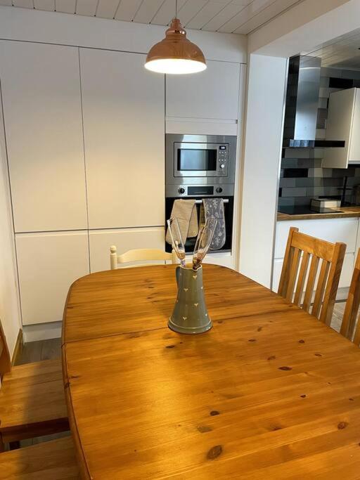 3 Bedroom Terrace Holiday Home Great Torrington Bagian luar foto
